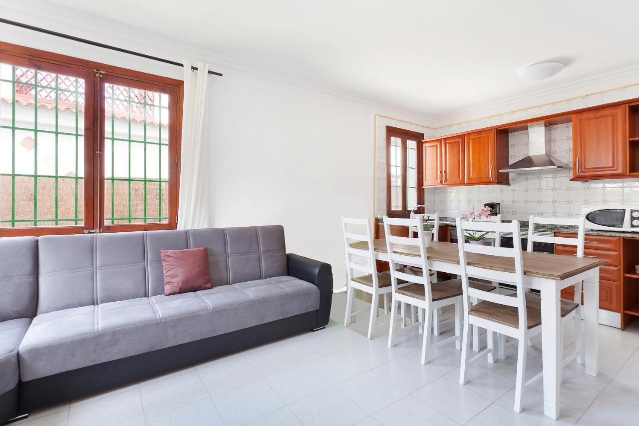Villa Els Pins إل أرينال المظهر الخارجي الصورة