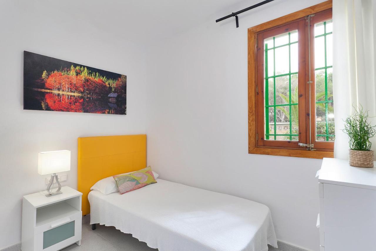 Villa Els Pins إل أرينال المظهر الخارجي الصورة